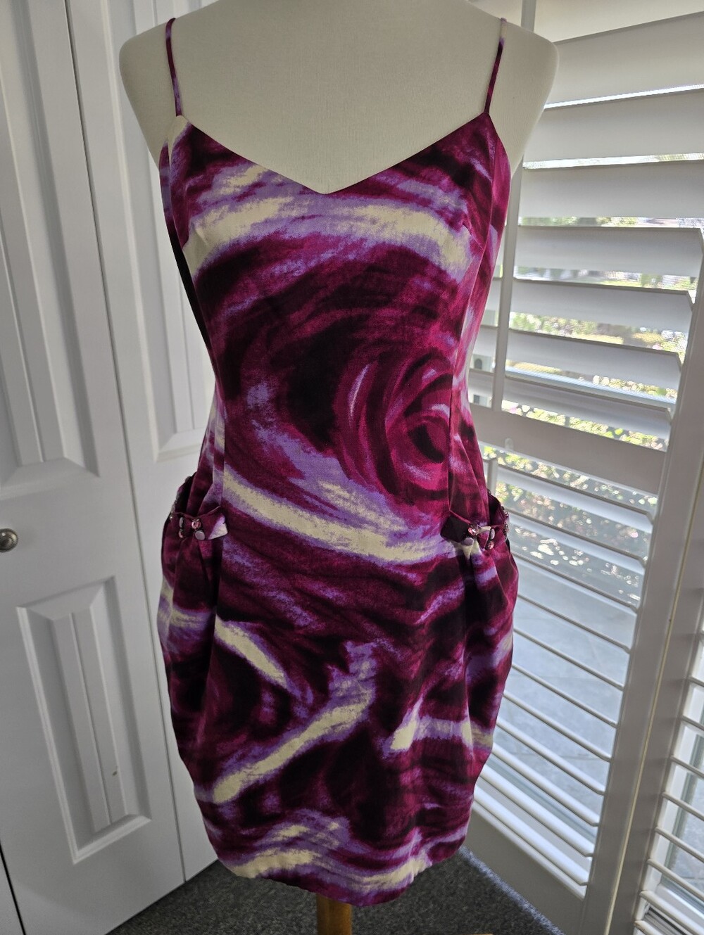 BCBGMAXAZRIA Magenta Swirl Satin Sleeveless Cocktail Mini Dress - Picture 1 of 13